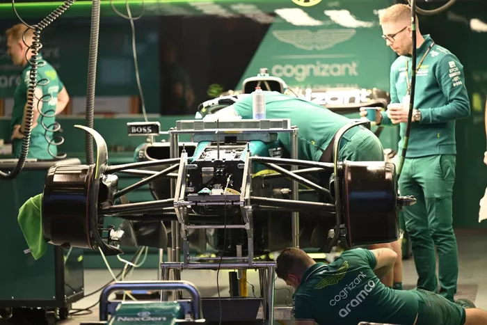 Aston Martin AMR23 detalles técnicos