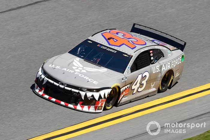 #43: Darrell Wallace, Richard Petty Motorsports, Chevrolet Camaro