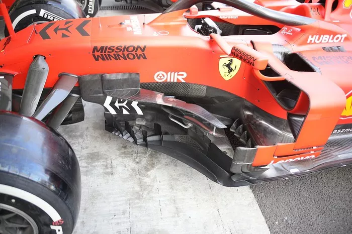 Ferrari SF90, bargeboard