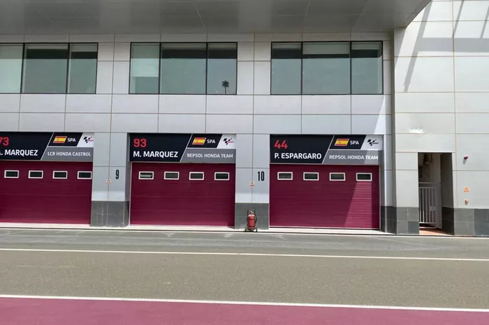 Repsol Honda Team box Qatar, Marc Marquez