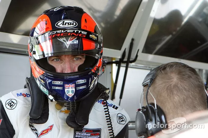 #4 Corvette Racing Corvette C7.R, GTLM: Oliver Gavin