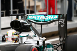 Lewis Hamilton, Mercedes AMG F1 W07 Hybrid, l'ala posteriore
