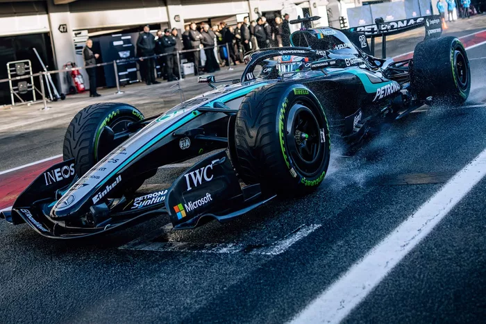アンドレア・キミ・アントネッリ、メルセデス W17  
