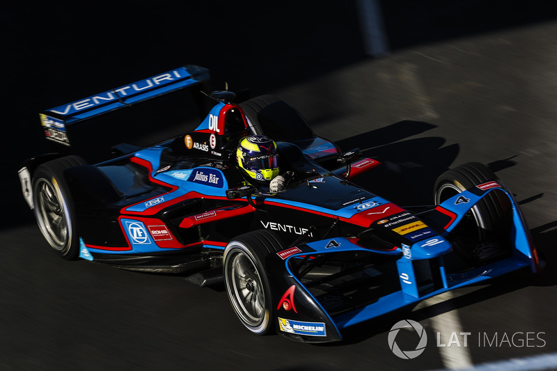 <img src="https://cdn-5.motorsport.com/static/img/cfp/0/0/0/0/75/s3/france-2.jpg" alt="" width="20" height="12" /> Том Дильман
