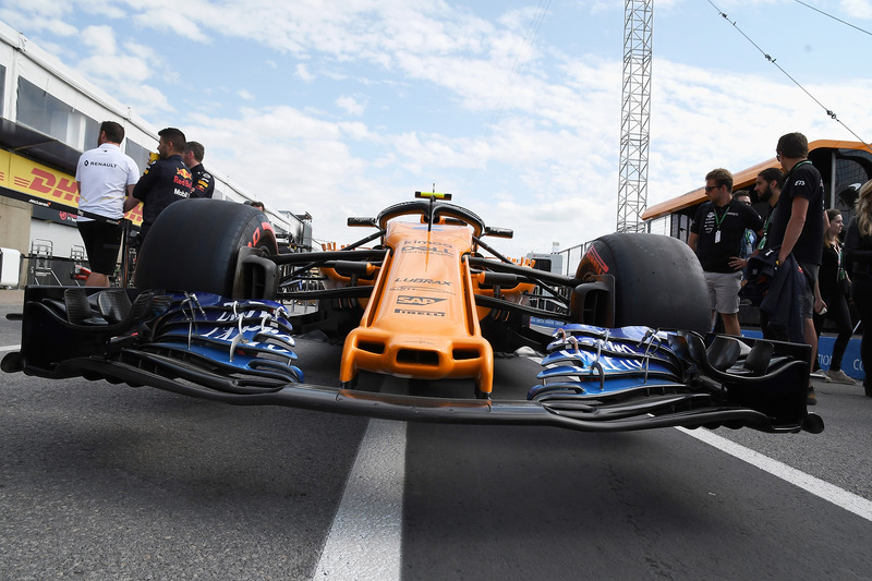 McLaren MCL33 burun