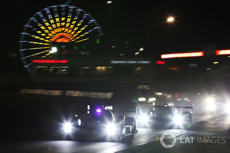 #47 Cetilar Villorba Corse Dallara P217 Gibson: Roberto Lacorte, Giorgio Sernagiotto, Felipe Nasr