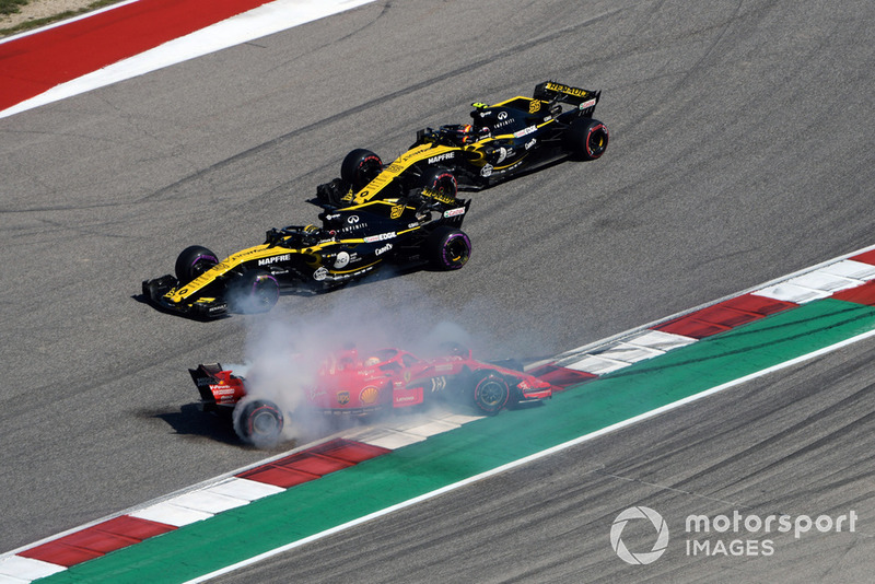 GP Amerika Serikat: Melintir setelah kontak dengan Daniel Ricciardo