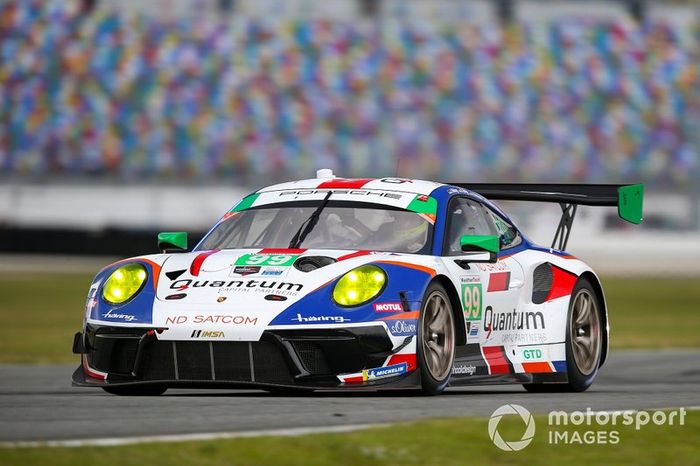 #99 NGT Motorsport Porsche 911 GT3 R, GTD: Juergen Haering, Sven Muller, Klaus Bachler