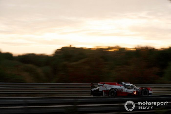 #8 Toyota Gazoo Racing Toyota TS050: Sébastien Buemi, Kazuki Nakajima, Brendon Hartley