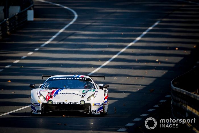 #63 Weathertech Racing Ferrari 488 GTE Evo: Cooper Macneil, Toni Vilander, Jeff Segal