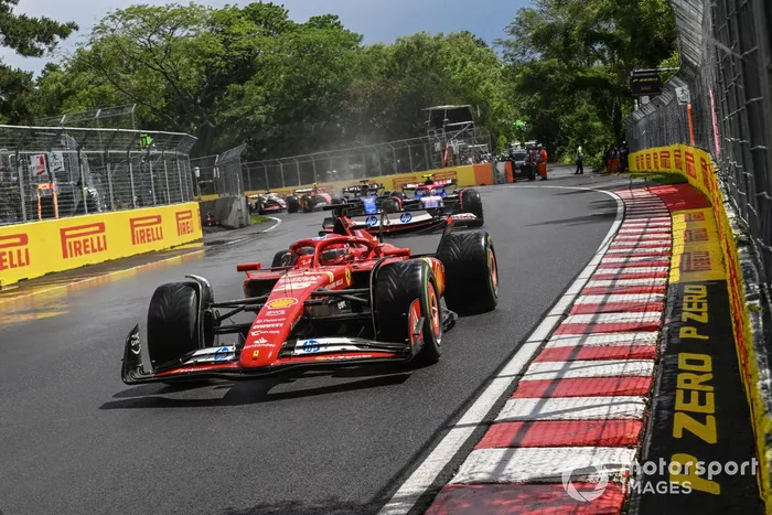 Charles Leclerc, Ferrari SF-24, Yuki Tsunoda, RB F1 Team VCARB 01, Alex Albon, Williams FW46