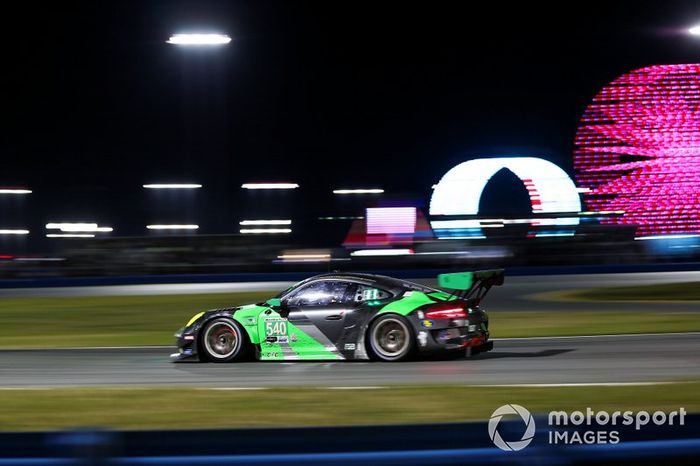 #540 Black Swan Racing Porsche 911 GT3 R, GTD: Timothy Pappas, Matteo Cairoli, Dirk Werner, Marco Seefried