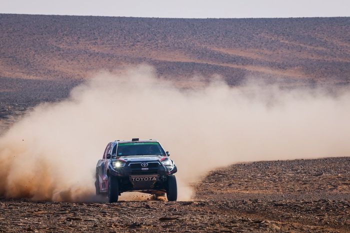 #303 Overdrive Toyota: Yazeed Al Rajhi, Dirk Von Zitzewitz