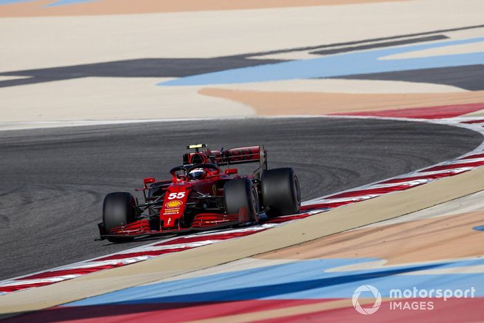 Carlos Sainz Jr., Ferrari SF21 
