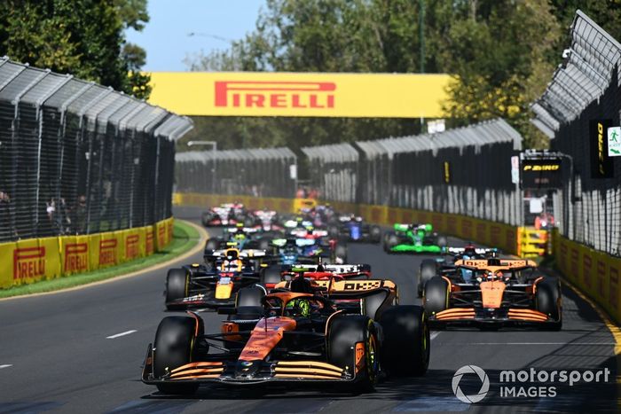 Lando Norris, McLaren MCL38, Oscar Piastri, McLaren MCL38, Sergio Pérez, Red Bull Racing RB20