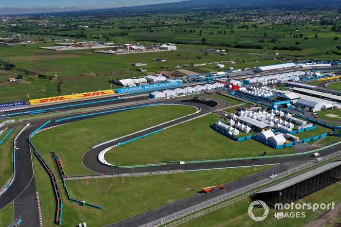 Vista aérea del Autódromo Miguel E. Abed