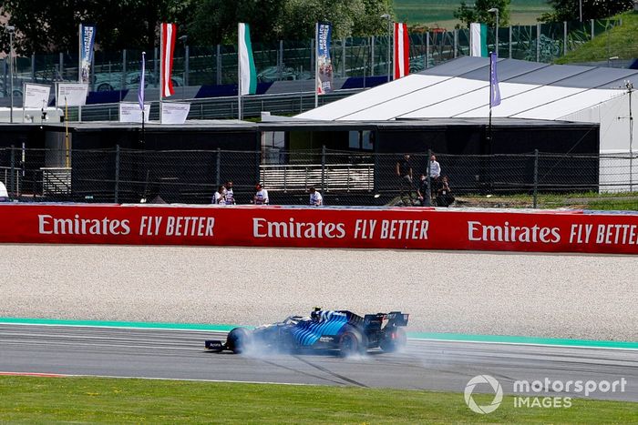 Nicholas Latifi, Williams FW43B hace un trompo
