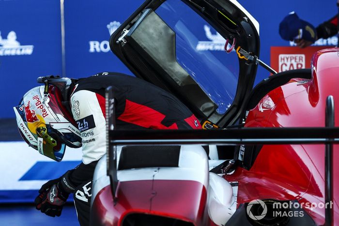 #8 Toyota Gazoo Racing Toyota GR010 - Hybrid: Sebastien Buemi