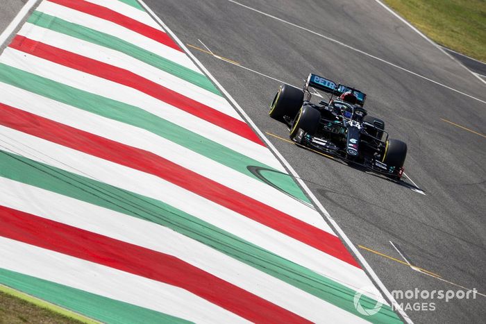 Lewis Hamilton, Mercedes F1 W11 