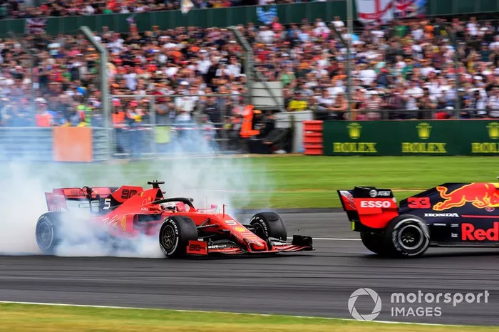 Sebastian Vettel, Ferrari SF90 tampona Max Verstappen, Red Bull Racing RB15 