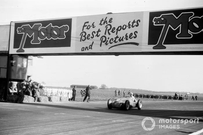 Giuseppe Farina, Alfa Romeo 158