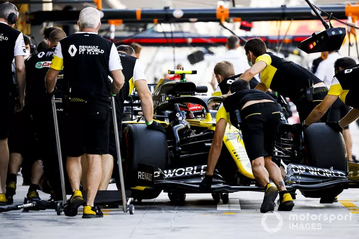 Esteban Ocon, Renault F1 Team R.S.20