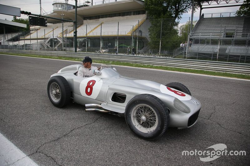 Lewis Hamilton y Sir Stirling Moss en Monza