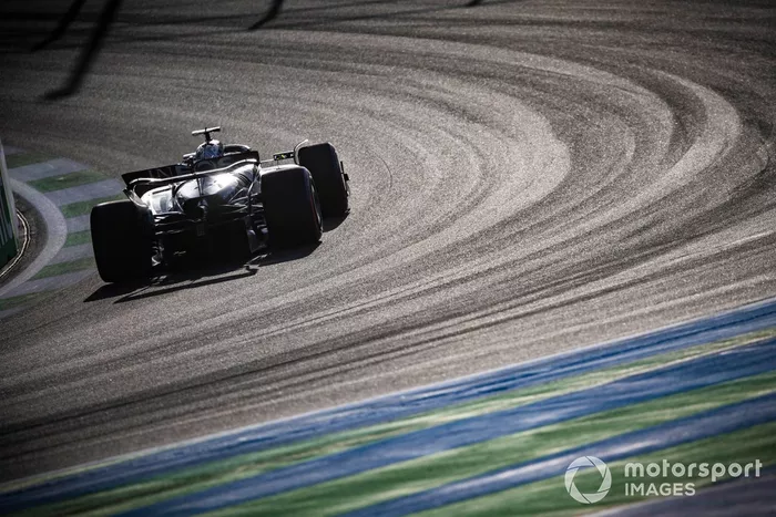 Lewis Hamilton, Mercedes F1 W15