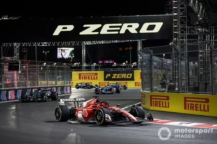 Charles Leclerc, Ferrari SF-23, George Russell, Mercedes F1 W14, Pierre Gasly, Alpine A523