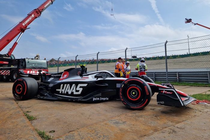 Haas VF-23 o Nico Hulkenberg