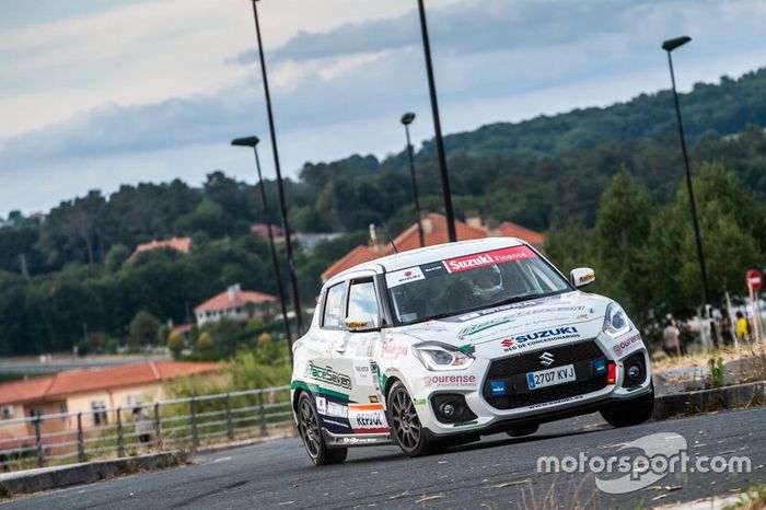 Óscar Sarabia-Juan Antonio Dertiano(Suzuki Swift Sport)