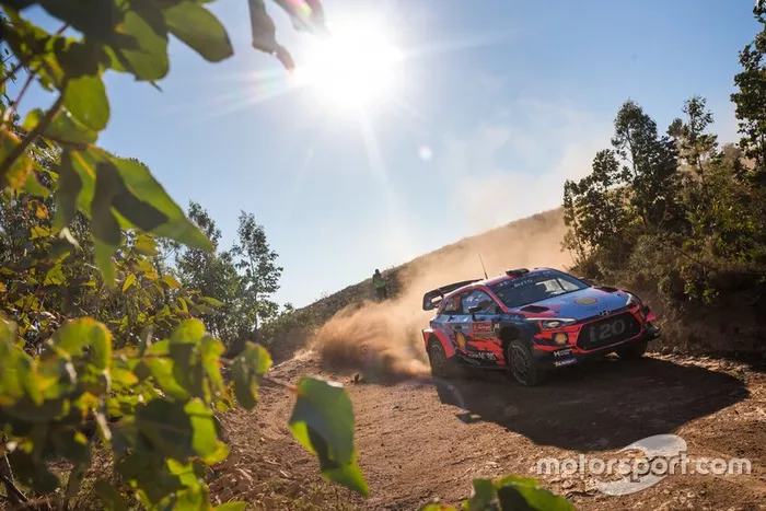 Thierry Neuville, Nicolas Gilsoul, Hyundai Motorsport Hyundai i20 Coupe WRC
