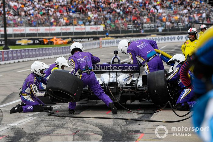 Takuma Sato, Dale Coyne Racing con RWR Honda, Pit Stop