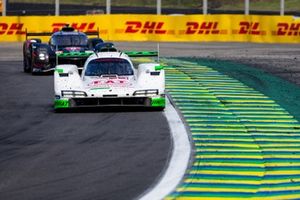 #99 Proton Competition Porsche 963: Neel Jani, Nicolas Pino, Nicolas Varrone
