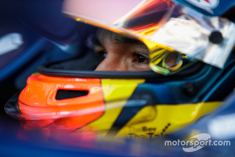 Alexander Albon, DAMS