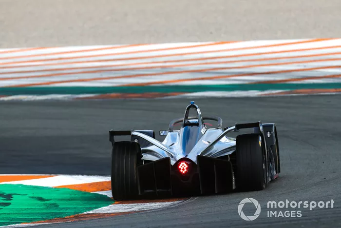 Oliver Rowland, Nissan e.Dams, Nissan IMO1