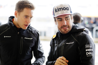 Stoffel Vandoorne, McLaren MCL33 ve Fernando Alonso, McLaren