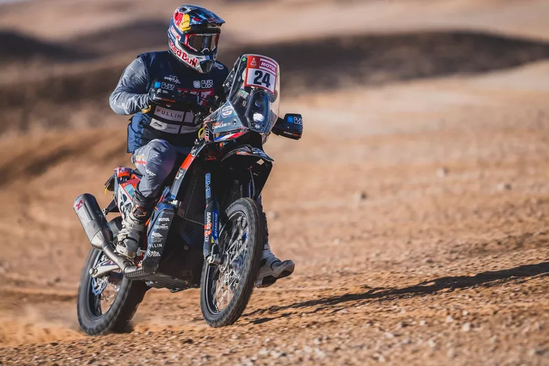 #24 Team Baines Rally KTM: Camille Chapeliere