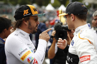 Fernando Alonso, McLaren ve Stoffel Vandoorne, McLaren