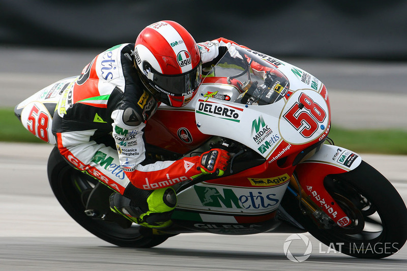 <img class="ms-flag-img ms-flag-img_s1" title="Italy" src="https://cdn-3.motorsport.com/static/img/cf/it-3.svg" alt="Italy" width="32" /> Marco Simoncelli
