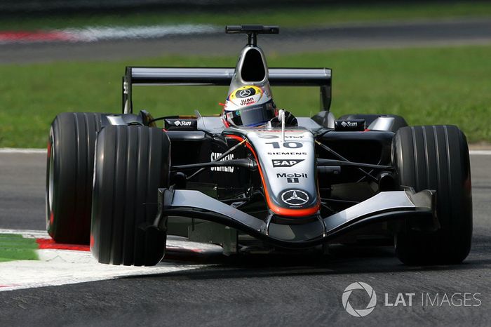 8º Juan Pablo Montoya, McLaren Mercedes MP4/20; Monza 2005: 257,295 km/h
