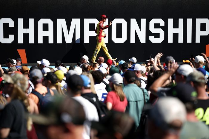 Joey Logano, Team Penske Ford