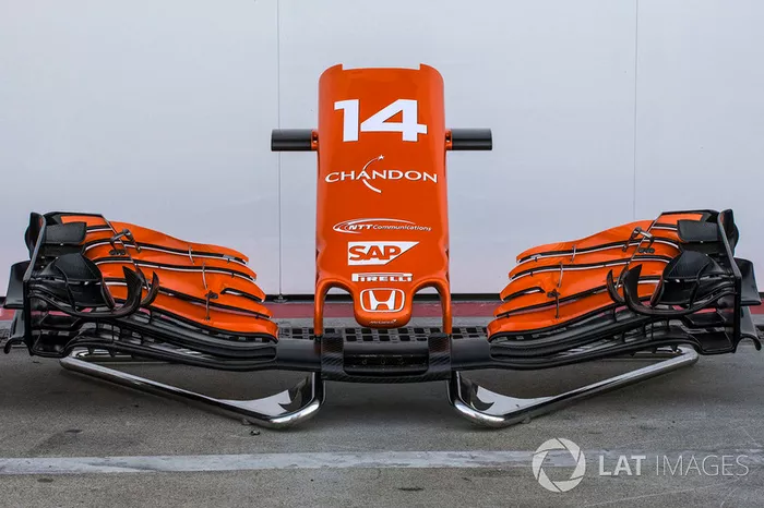 McLaren MCL32: Frontflügel