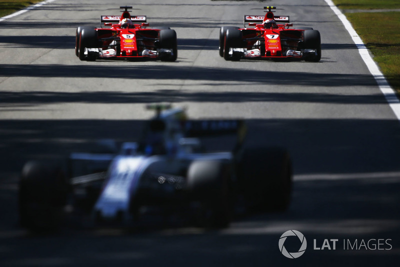 No es un vídeo promocional de Ferrari, es Vettel adelantando a Raikkonen