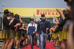 Даниил Квят, Scuderia Toro Rosso, и Фелипе Масса, Williams