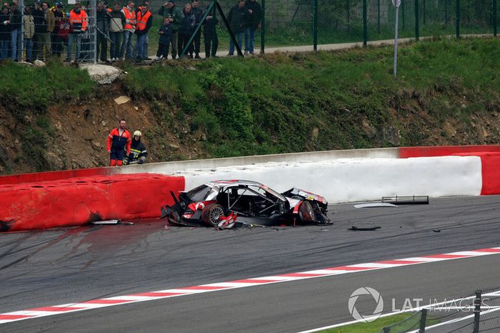 2005: accidente de Bernd Schneider, Mercedes AMG Clase C
