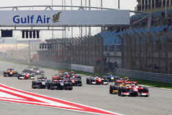 Start: Charles Leclerc, PREMA Racing leads