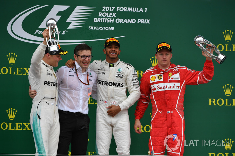 Podium: race winner Lewis Hamilton, Mercedes AMG F1, second place Valtteri Bottas, Mercedes AMG F1, third place Kimi Raikkonen, Ferrari, Peter Bonnington, Mercedes AMG F1 Race Engineer