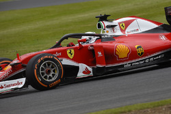 Sebastian Vettel, Ferrari SF16-H running the Halo cockpit cover
