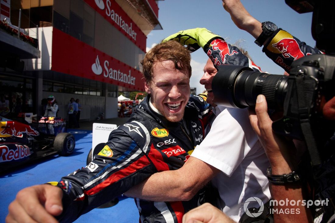 Ganador de la carrera Sebastian Vettel, Red Bull Racing